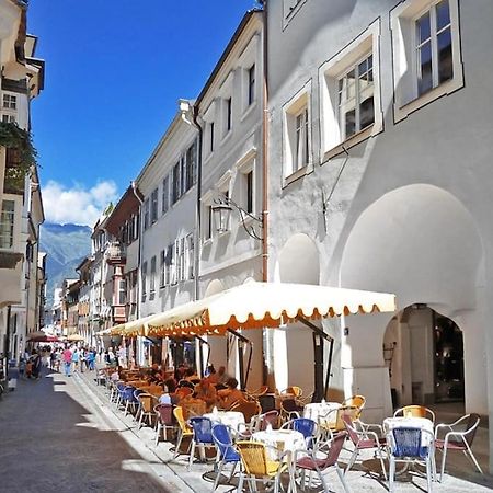 Guest House Merano Bagian luar foto
